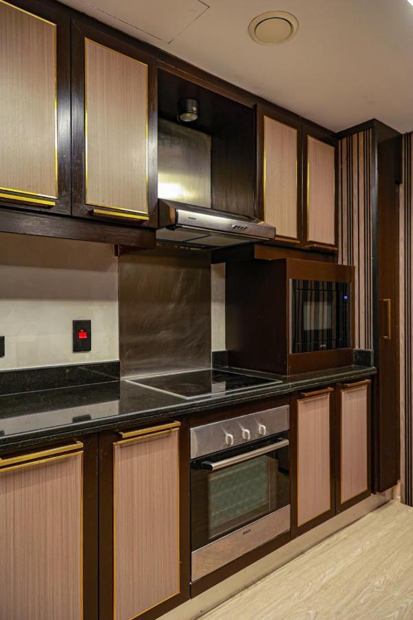 The Burj Khalifa View - Luxury In Downtown Apartment Dubai