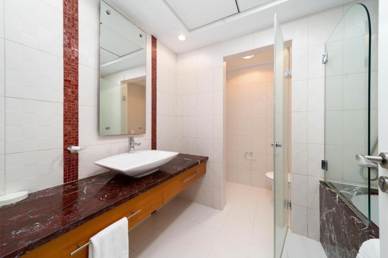 Elan 5-bedroom Beach Apartment