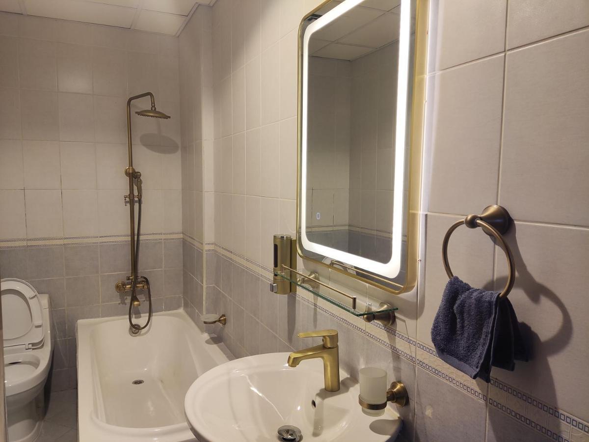 Daire Cozy 1br Close To Dragon Market And Global Village Dubai