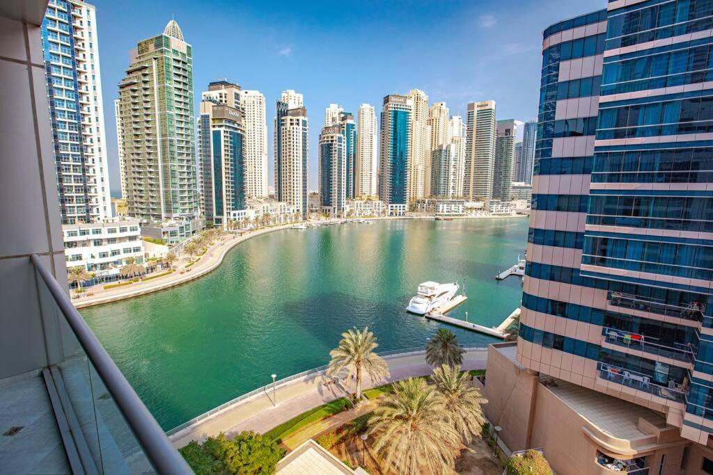 La Buena Vida Homes - Exquisite Spacious Luxe 1br , Full Marina View, Kitchen, 5 Min To Beach, Jbr And Marina Daire Dubai