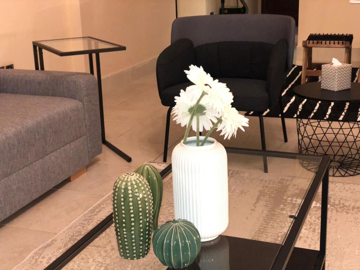Luxury 3 Bedroom - Mall 5 Min Walk