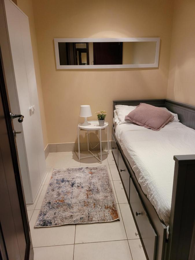 Luxury 3 Bedroom - Mall 5 Min Walk