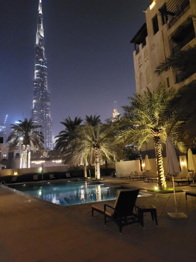 Luxury 3 Bedroom - Mall 5 Min Walk *