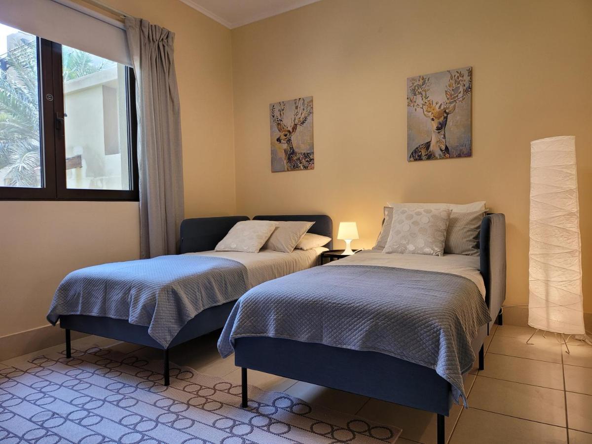 Luxury 3 Bedroom - Mall 5 Min Walk * Dubai