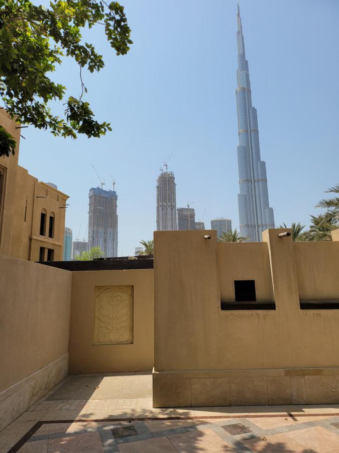 Luxury 3 Bedroom - Mall 5 Min Walk * Dubai