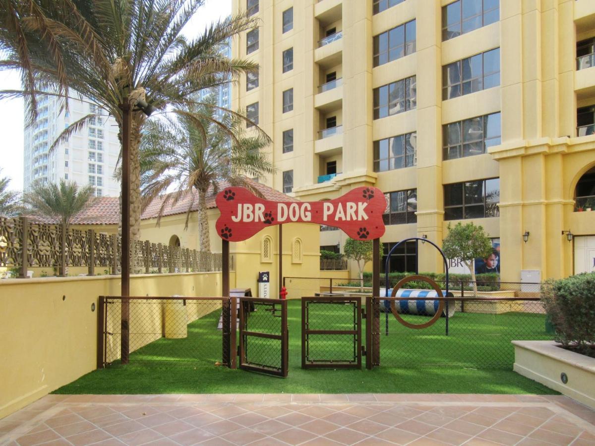 La Buena Vida Homes: Beachfront Luxury In Jbr Apartment Dubai