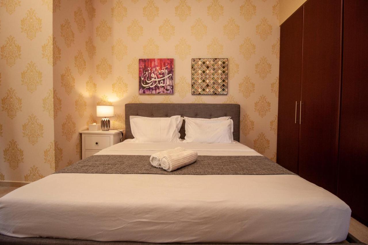 Apartment La Buena Vida Homes: Beachfront Luxury In Jbr *