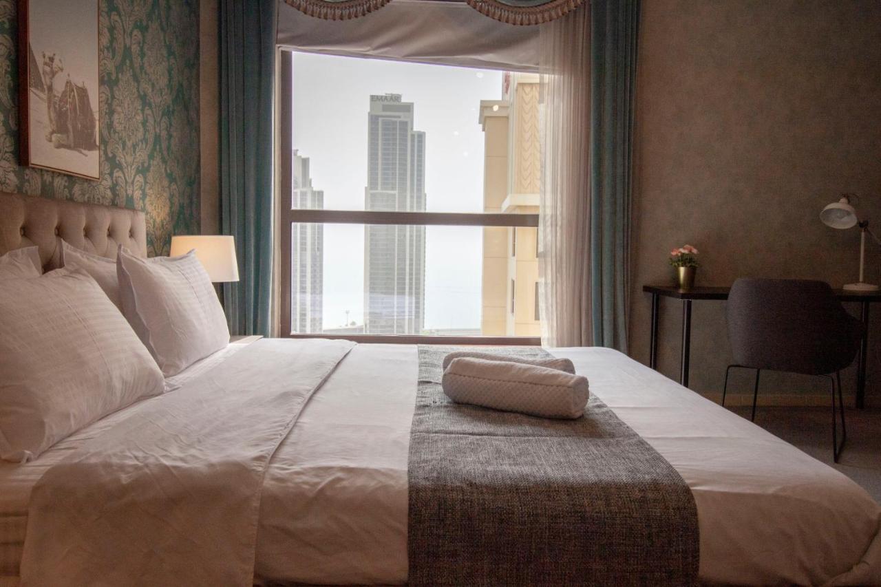 Apartment La Buena Vida Homes: Beachfront Luxury In Jbr Dubai