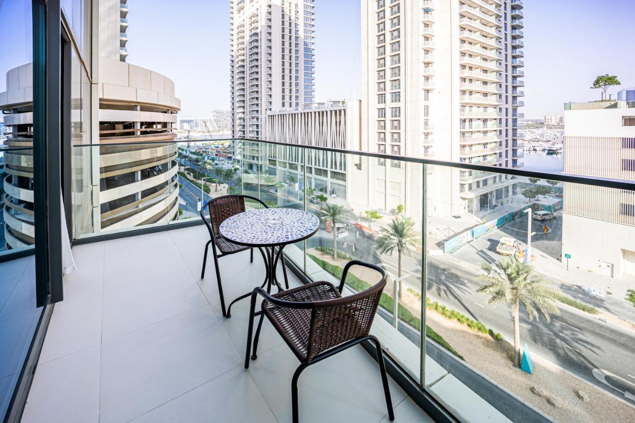 Lovely In Vista Tower, Beachfront Dubai