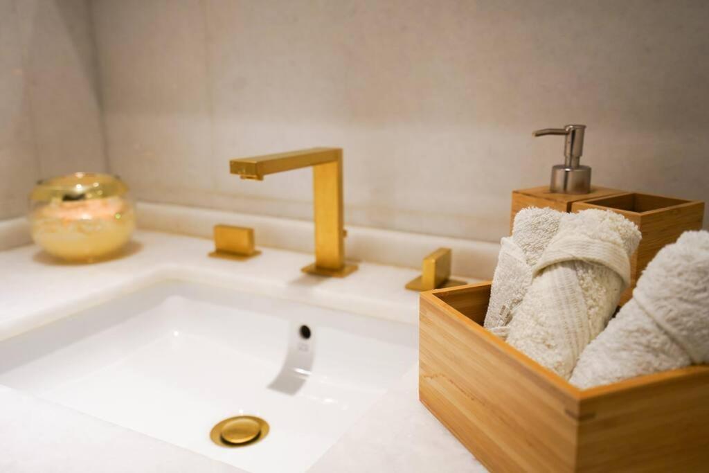 Private Pool Apt. Five Palm Jumeirah Up To 6guest Apartamento *