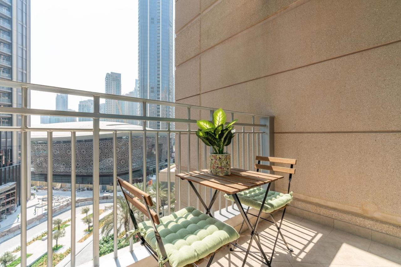 Apartment Ultimate / 4 Beds / Full Opera View / Mall&burj Khalifa - 5 Min Walk Dubai