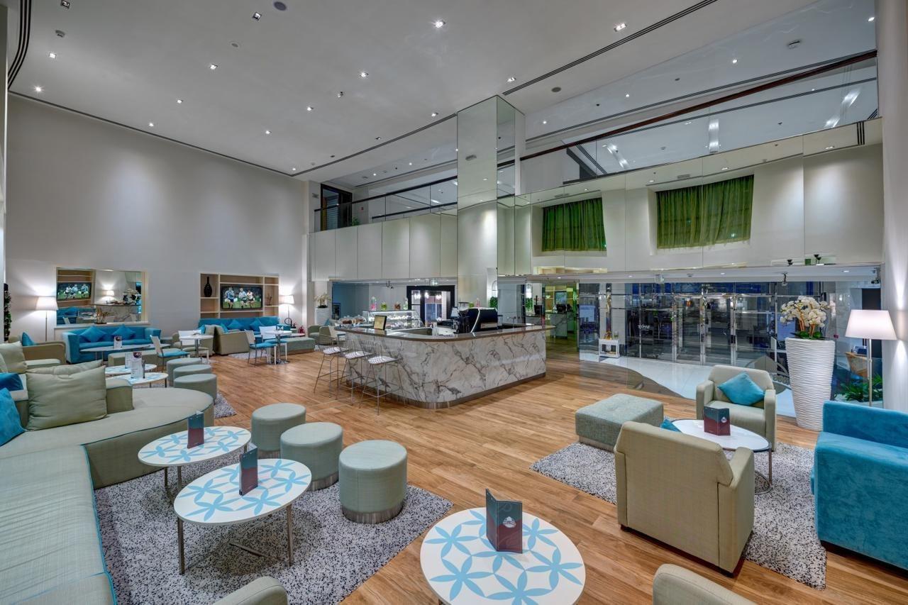 Time Oak & Hotel 4*