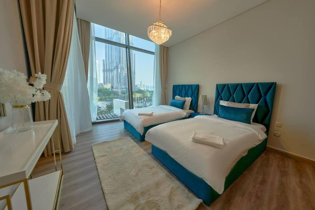 Daire Magnificent Stunning 3 Bedroom With Burj Khalifa View *