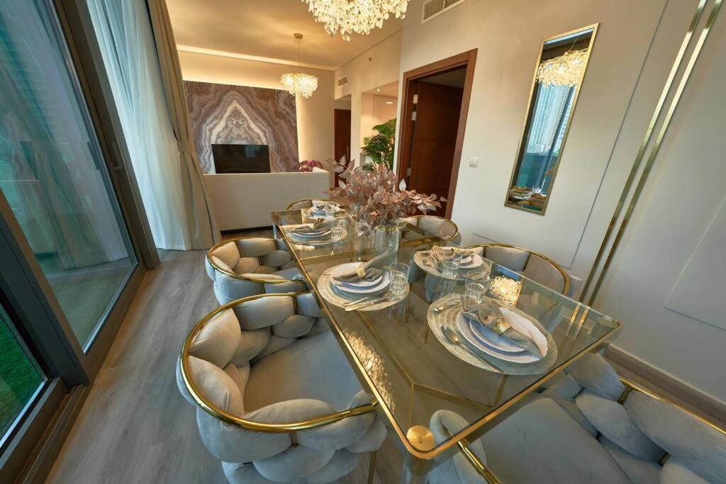 Magnificent Stunning 3 Bedroom With Burj Khalifa View