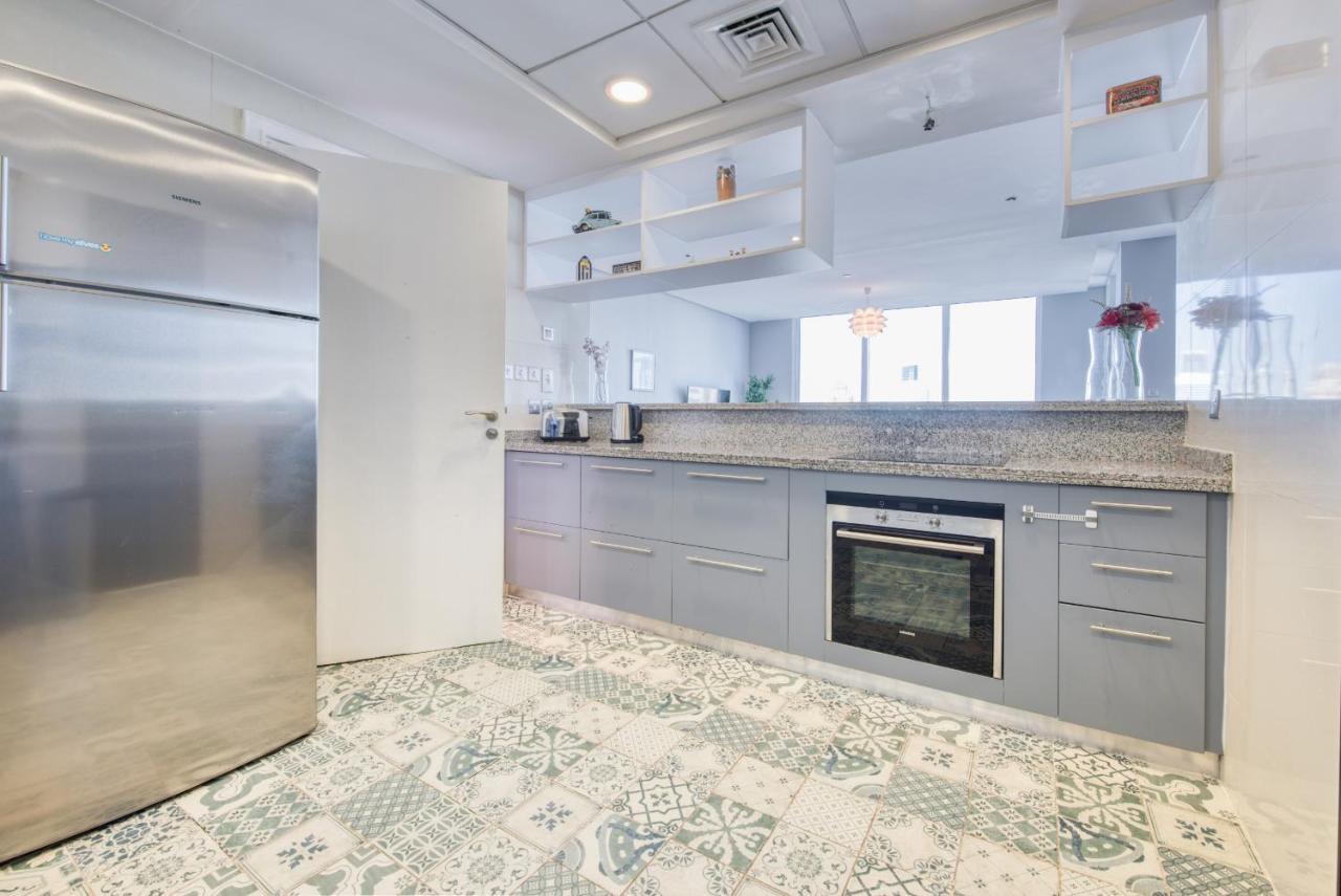 23 Marina Tower, Marina - Mint Dubai