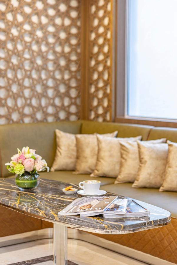 Golden Sands * Dubai