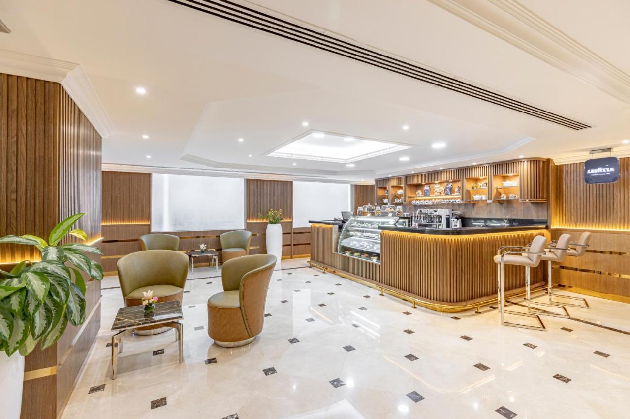 Golden Sands Apart Otel *
