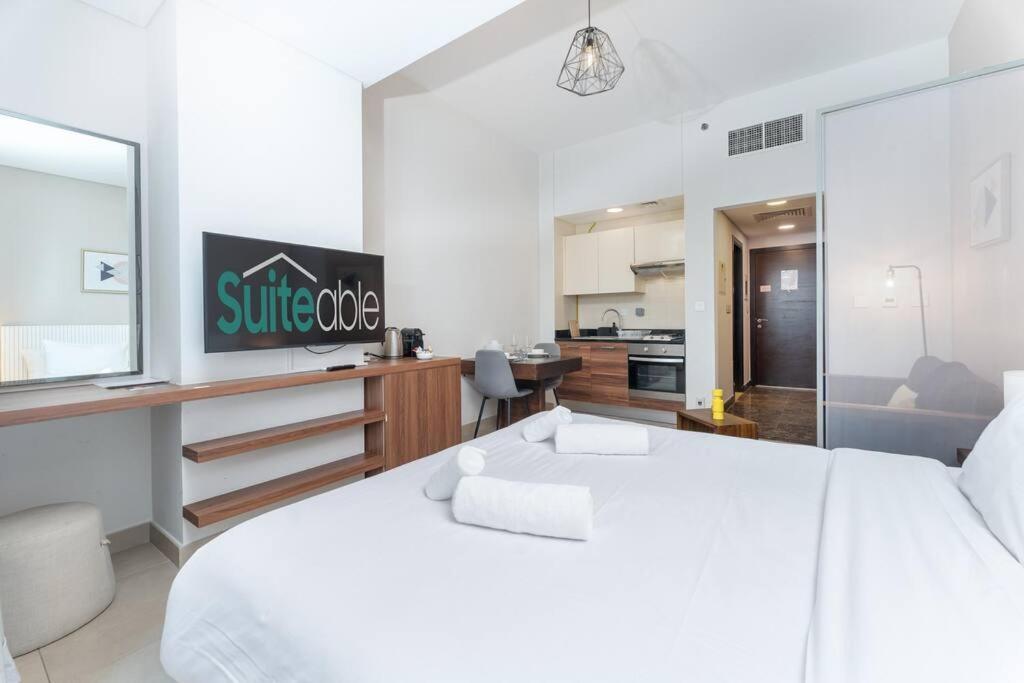 Apartment Cozy Studio In Sparkle Tower Jbr By Suiteable