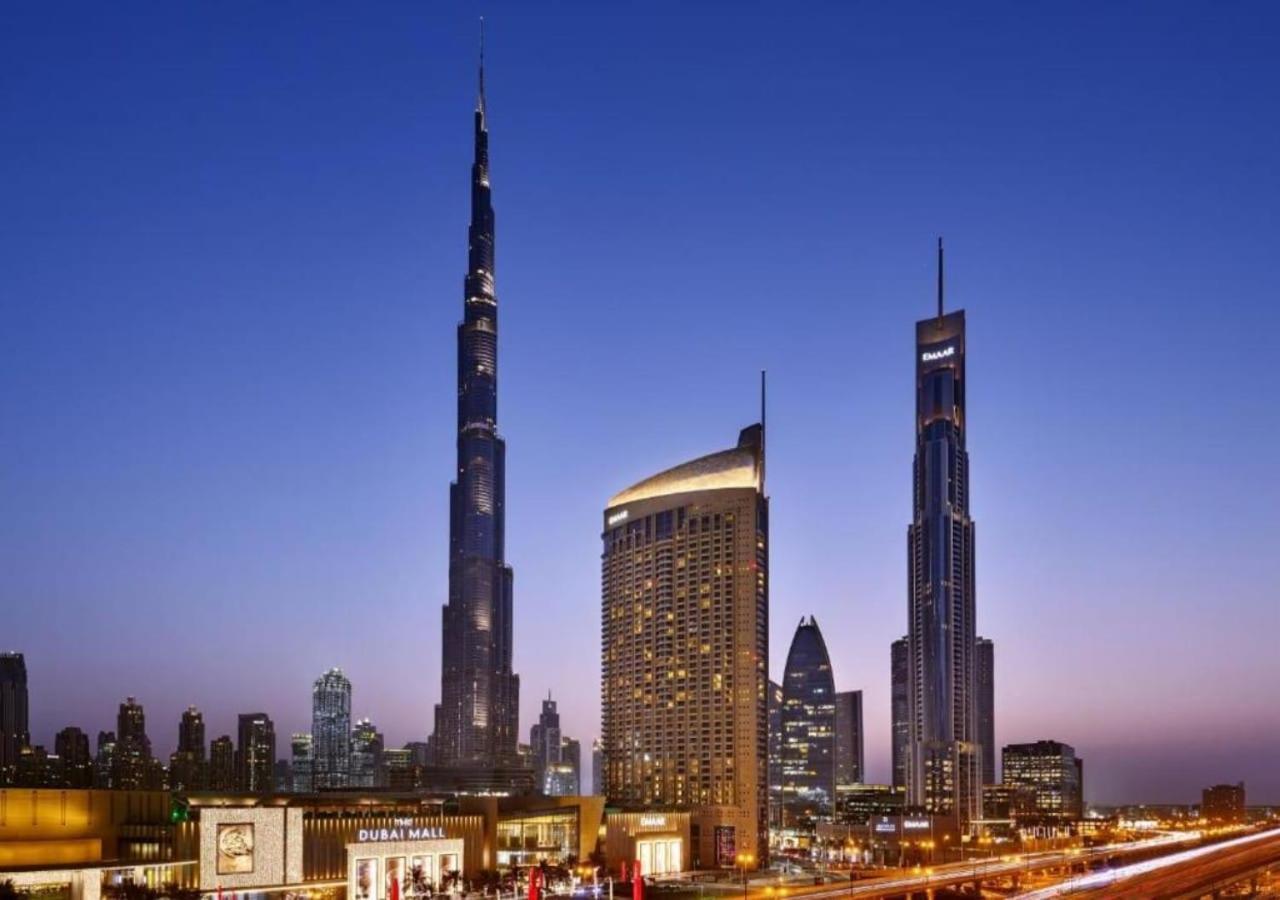 Deluxe - Address Mall -the * Dubai