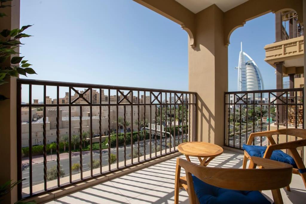 Daire Veluxa - Luxury And Bright 1 Bedroom Apartment, Burj View! *