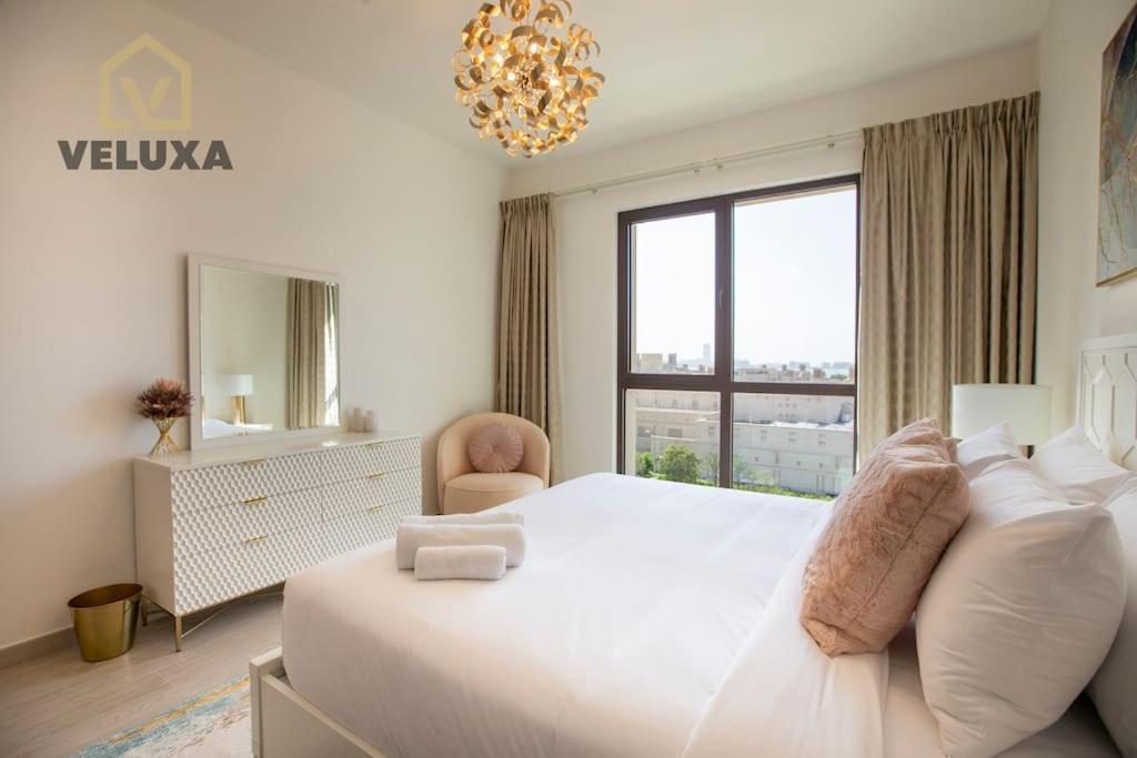 Daire Veluxa - Luxury And Bright 1 Bedroom Apartment, Burj View!