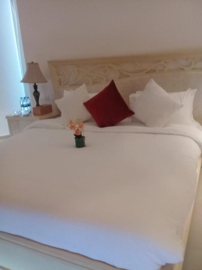 Hotel Altoot 4*
