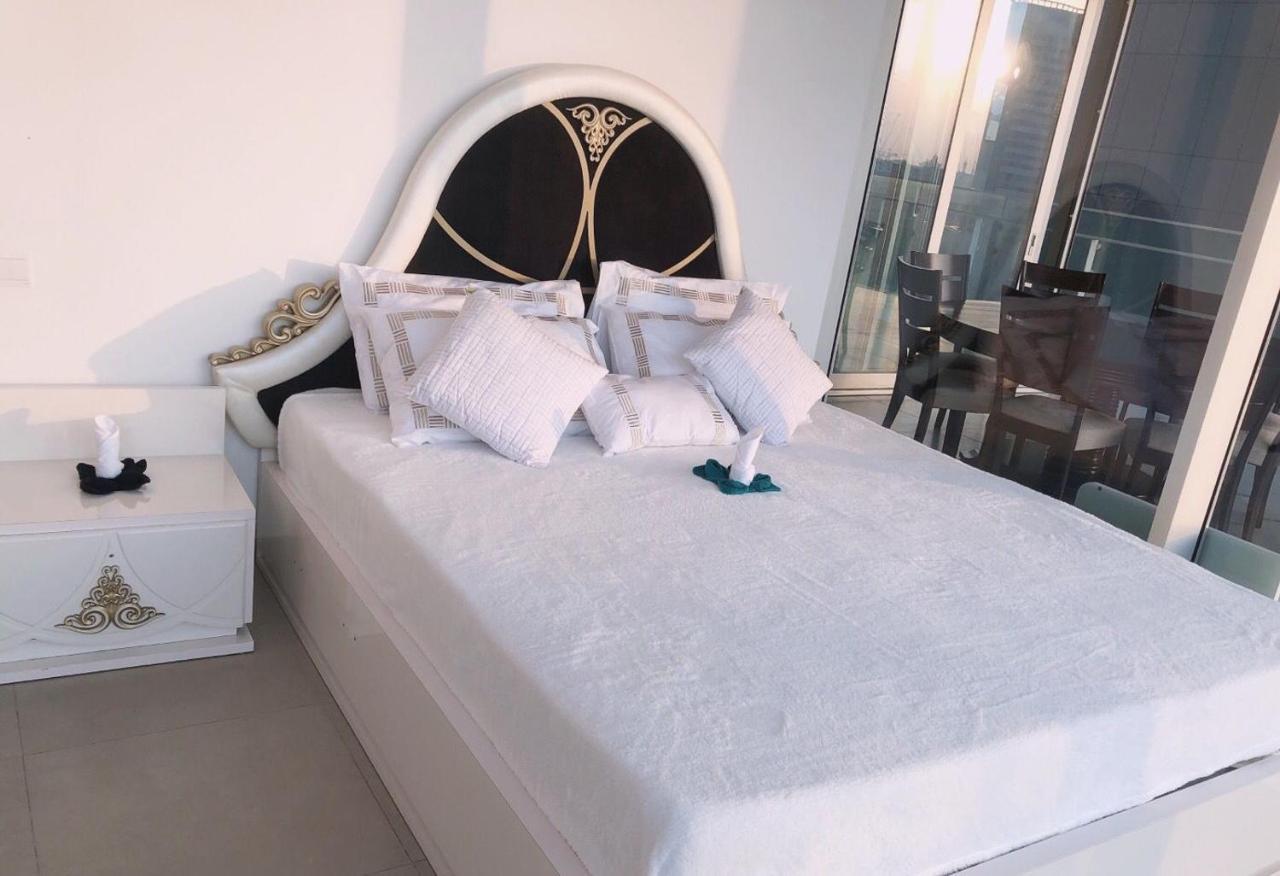 Altoot Hotel