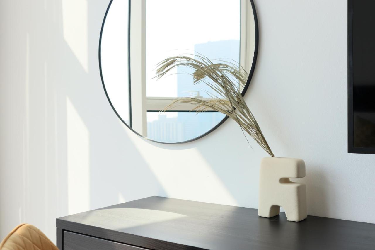 Apartment Higuests - Spacious Near Zabeel Park With Panoramic Views