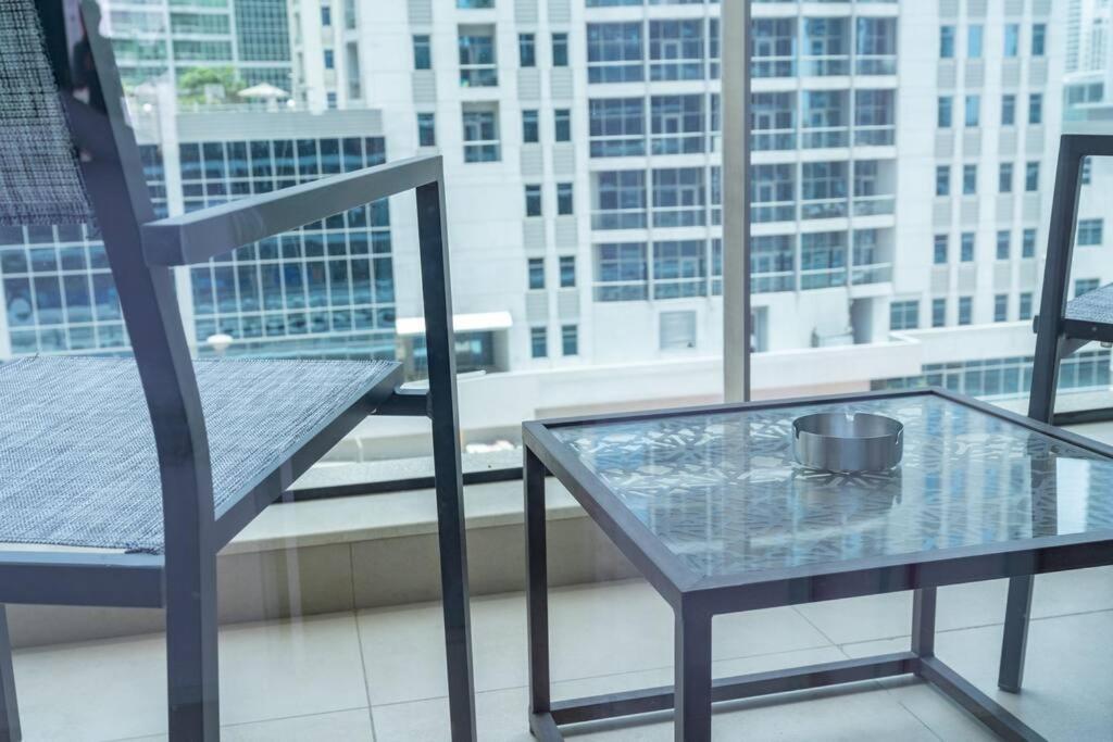 Cozy Studio In Sparkle Tower Jbr By Suiteable