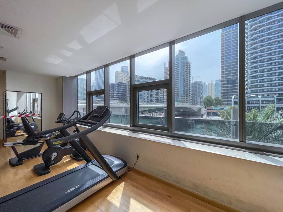 Apartment Cozy Studio In Sparkle Tower Jbr By Suiteable *