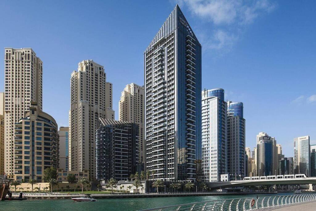 Apartment Cozy Studio In Sparkle Tower Jbr By Suiteable