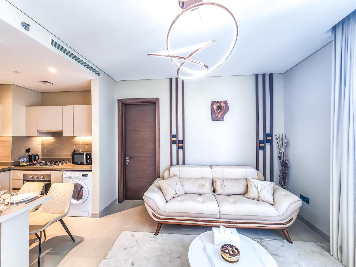 Daire By Latinem Luxury 2br Cv A1409 Near Burj Khalifa Dubai