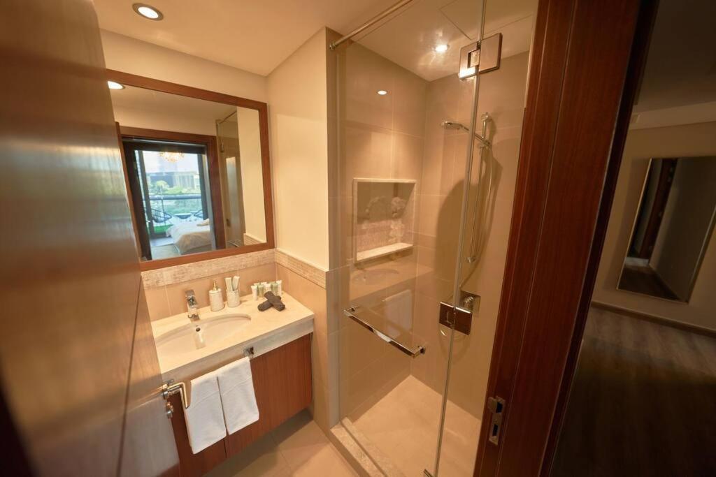 Magnificent Stunning 3 Bedroom With Burj Khalifa View Daire *