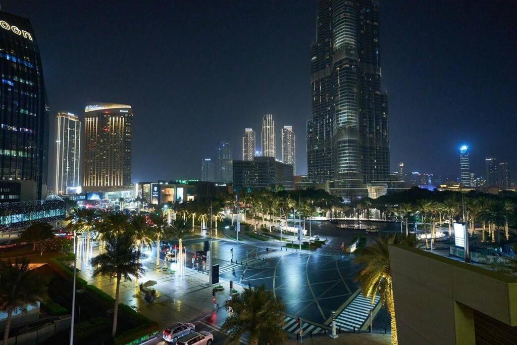Magnificent Stunning 3 Bedroom With Burj Khalifa View Daire Dubai