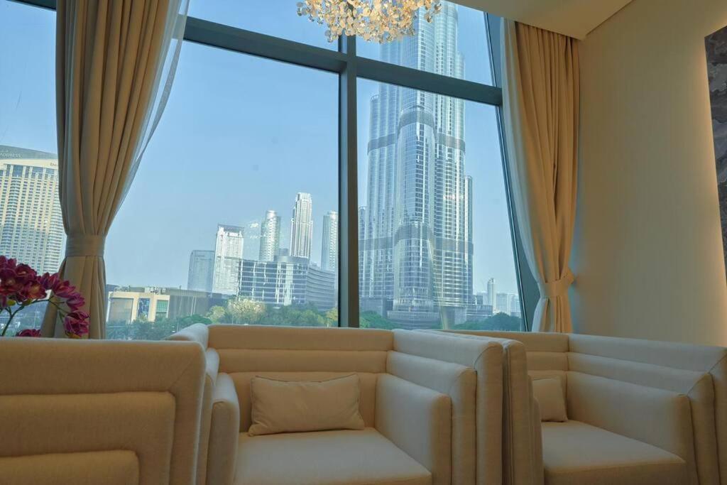 Magnificent Stunning 3 Bedroom With Burj Khalifa View Daire