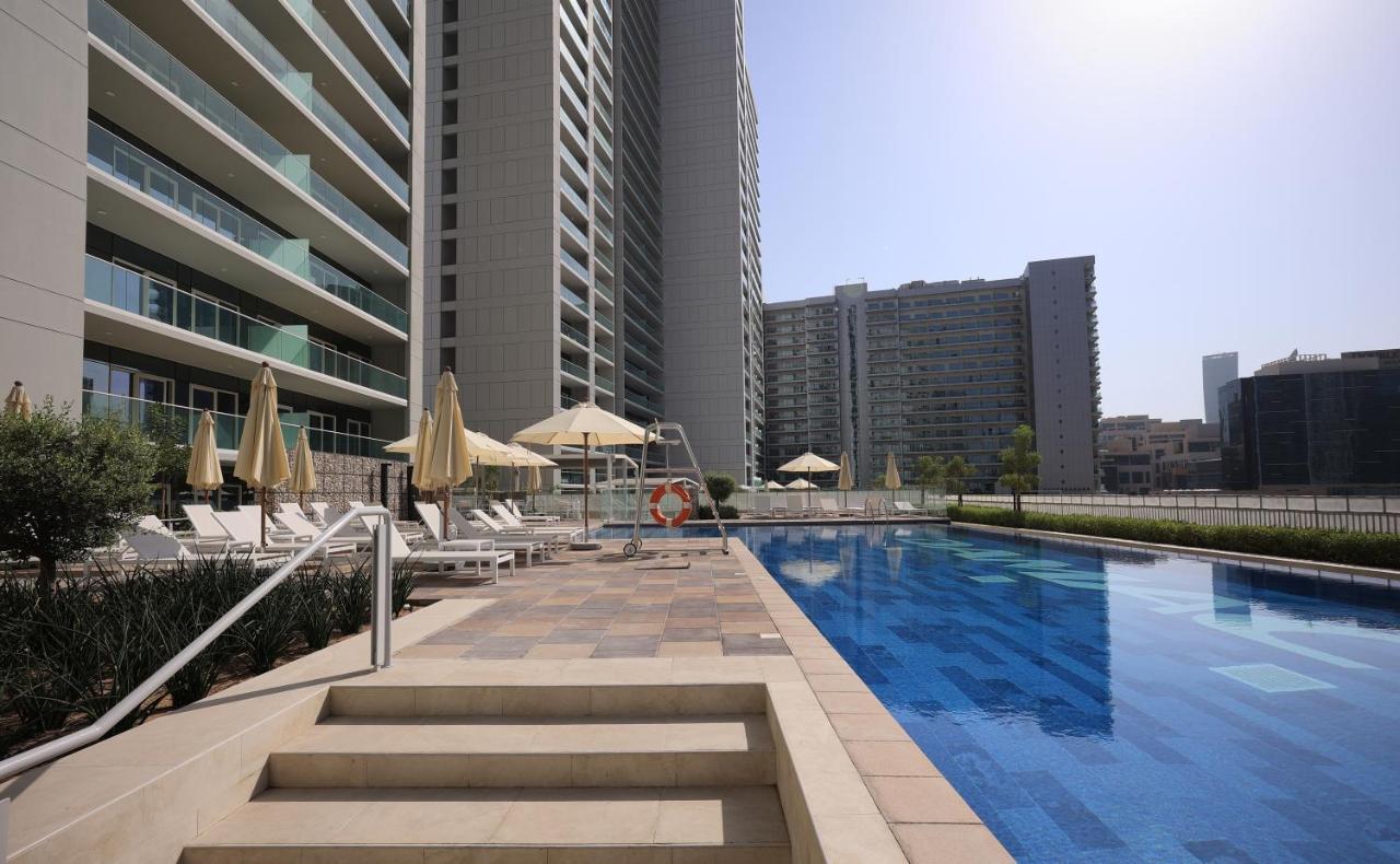 Reva Residences - 5 Min To Center Downtown - Views To The Canal Apartment *