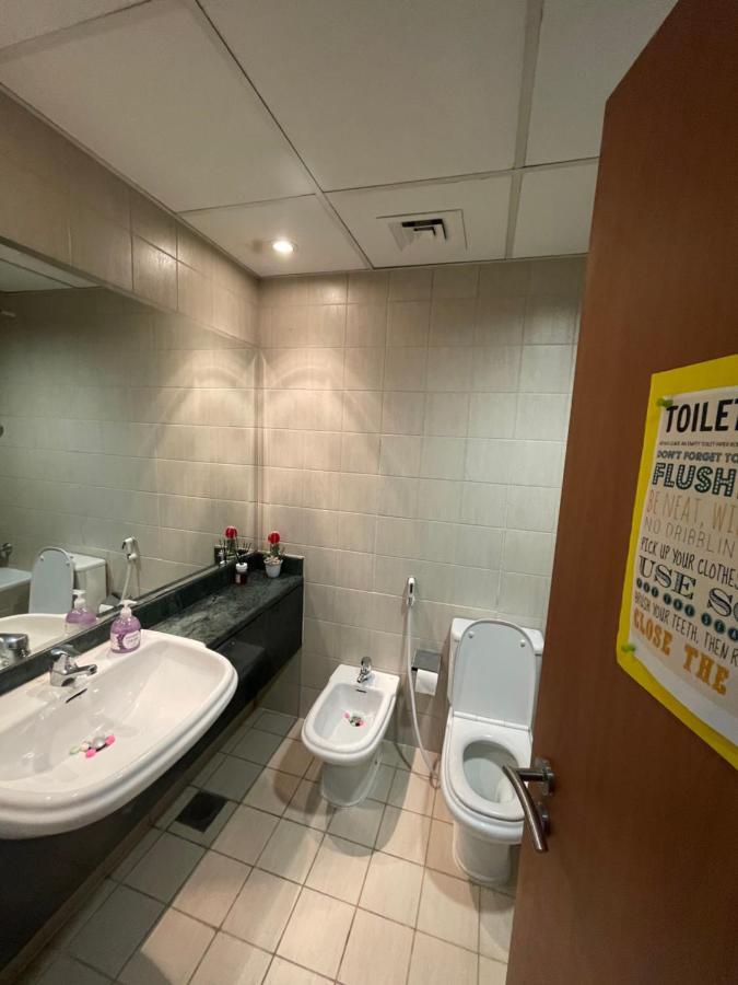 Travelers Backpackers Hostel Dubai