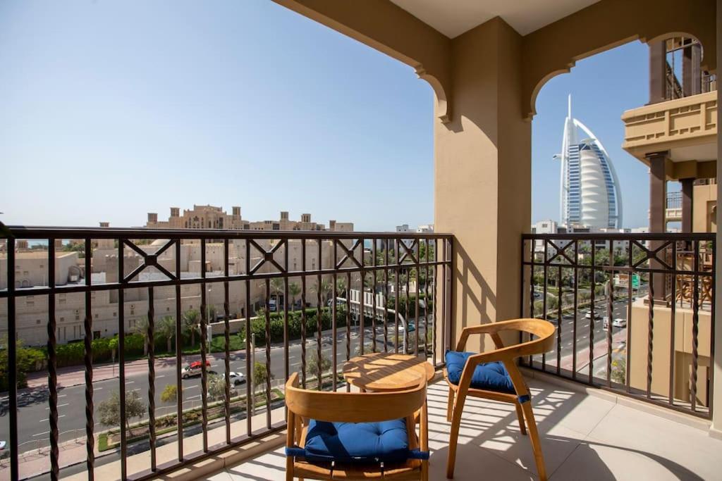 Daire Veluxa - Luxury And Bright 1 Bedroom Apartment, Burj View! *