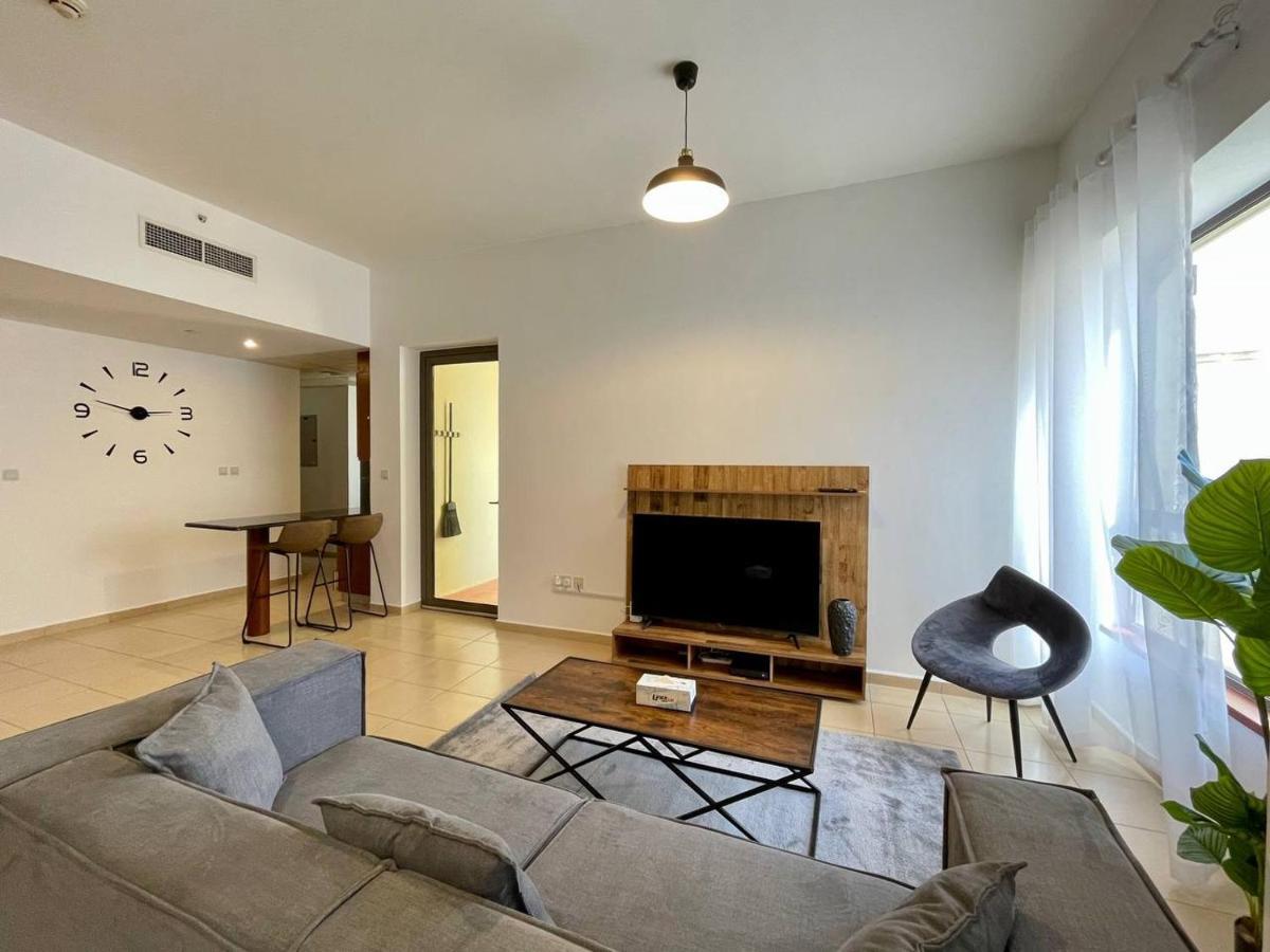 1 World, Premium Hostel, Jbr, Near Metro And Beach