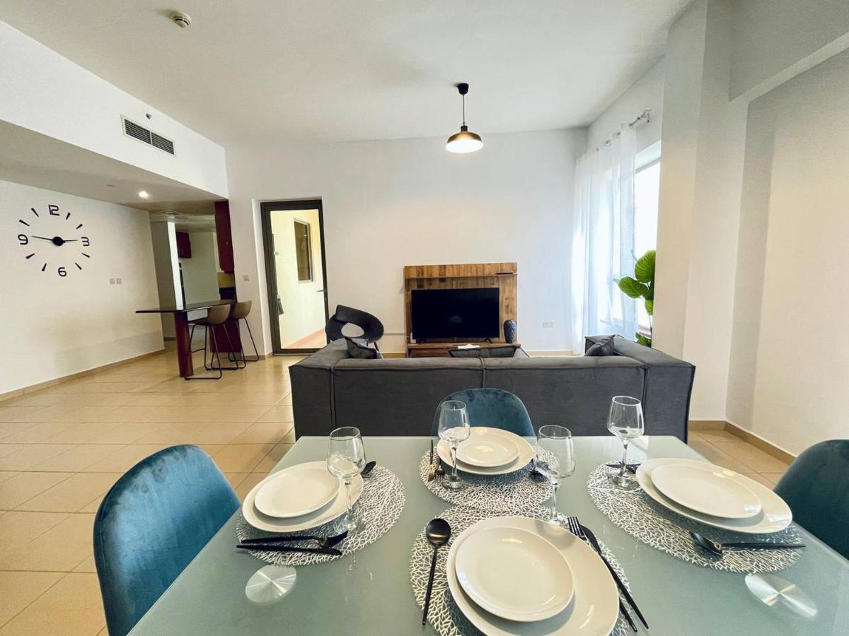 Daire 1 World, Premium Hostel, Jbr, Near Metro And Beach *