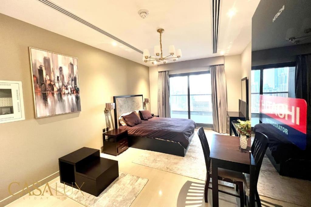 Lovely Big Studio W/ Burj Khalifa View In Downtown Apartment