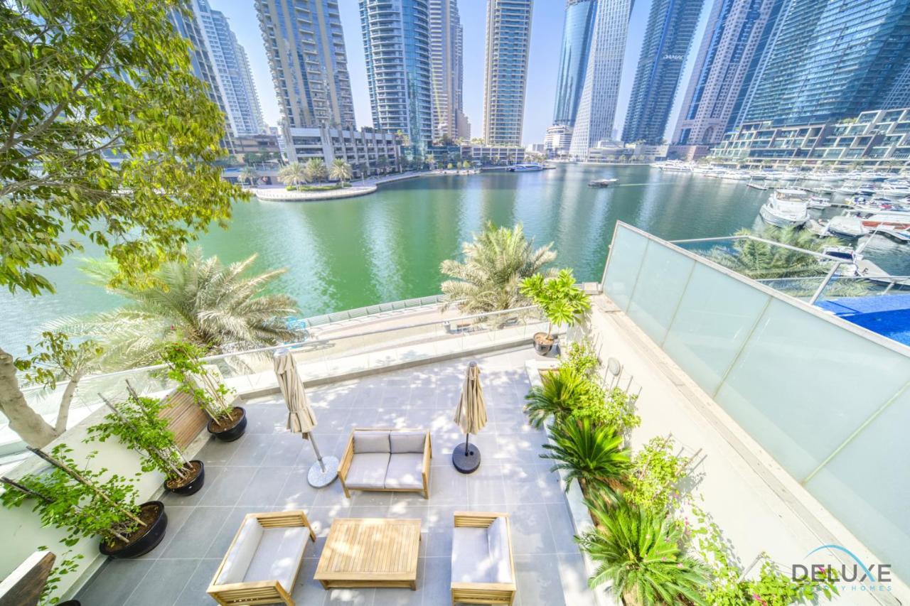 Distinguished 4br With 2 Assistant's At Marinascape Marina By Deluxe *