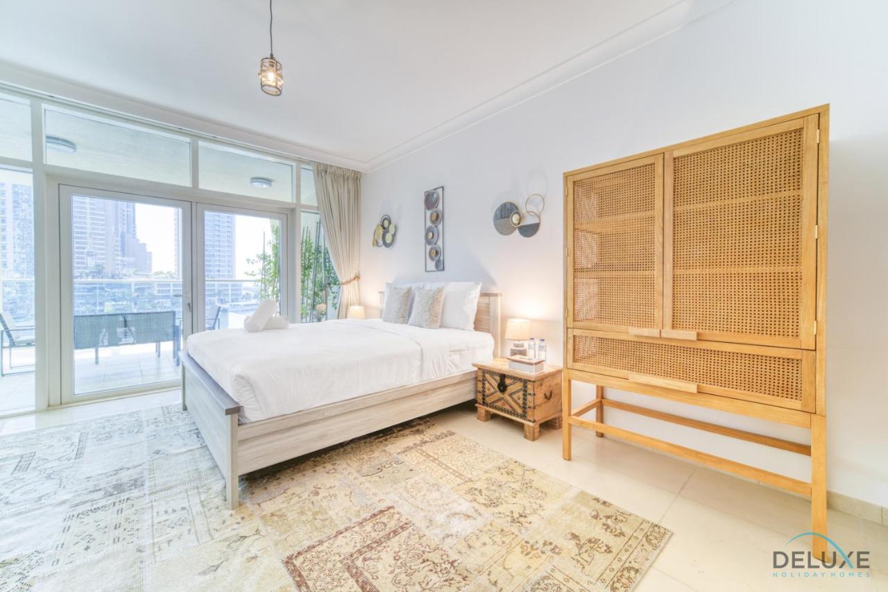 Distinguished 4br With 2 Assistant's At Marinascape Marina By Deluxe