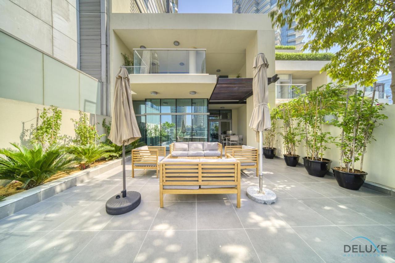 Distinguished 4br With 2 Assistant's At Marinascape Marina By Deluxe Villa Dubai