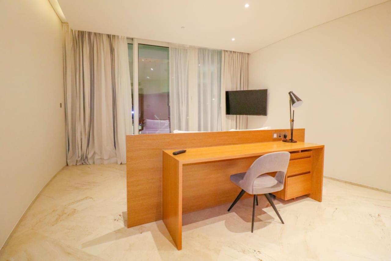 Apartment شقة خاصة في فايف جميرا مع مسبح خاص Private In A Five Jumeirah Village With Private Pool