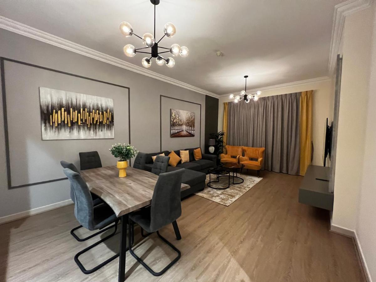 Apartment Goodwood Homes Vacation
