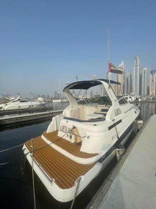 Yacht Boat 2 Beds 1 Bath Eye Marina Jbr *