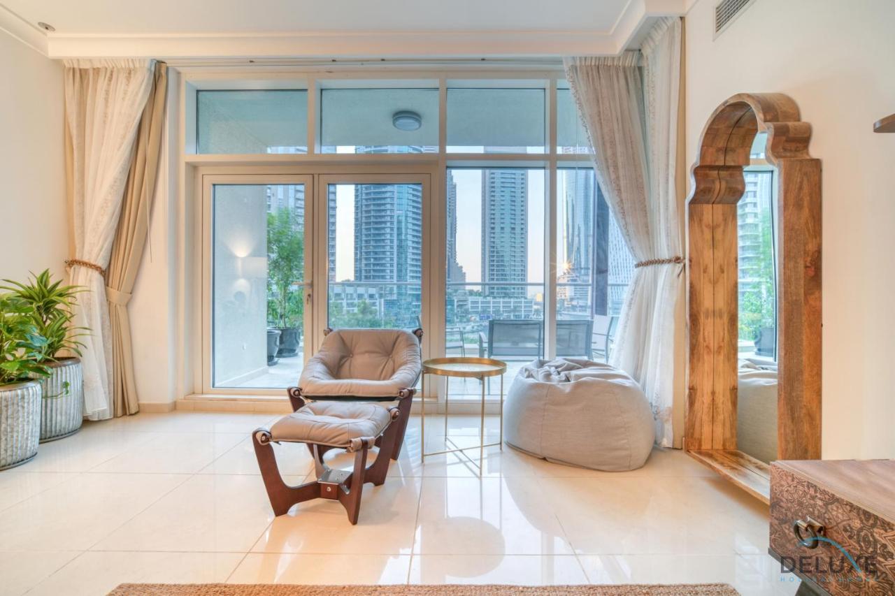 Villa Distinguished 4br With 2 Assistant's At Marinascape Marina By Deluxe