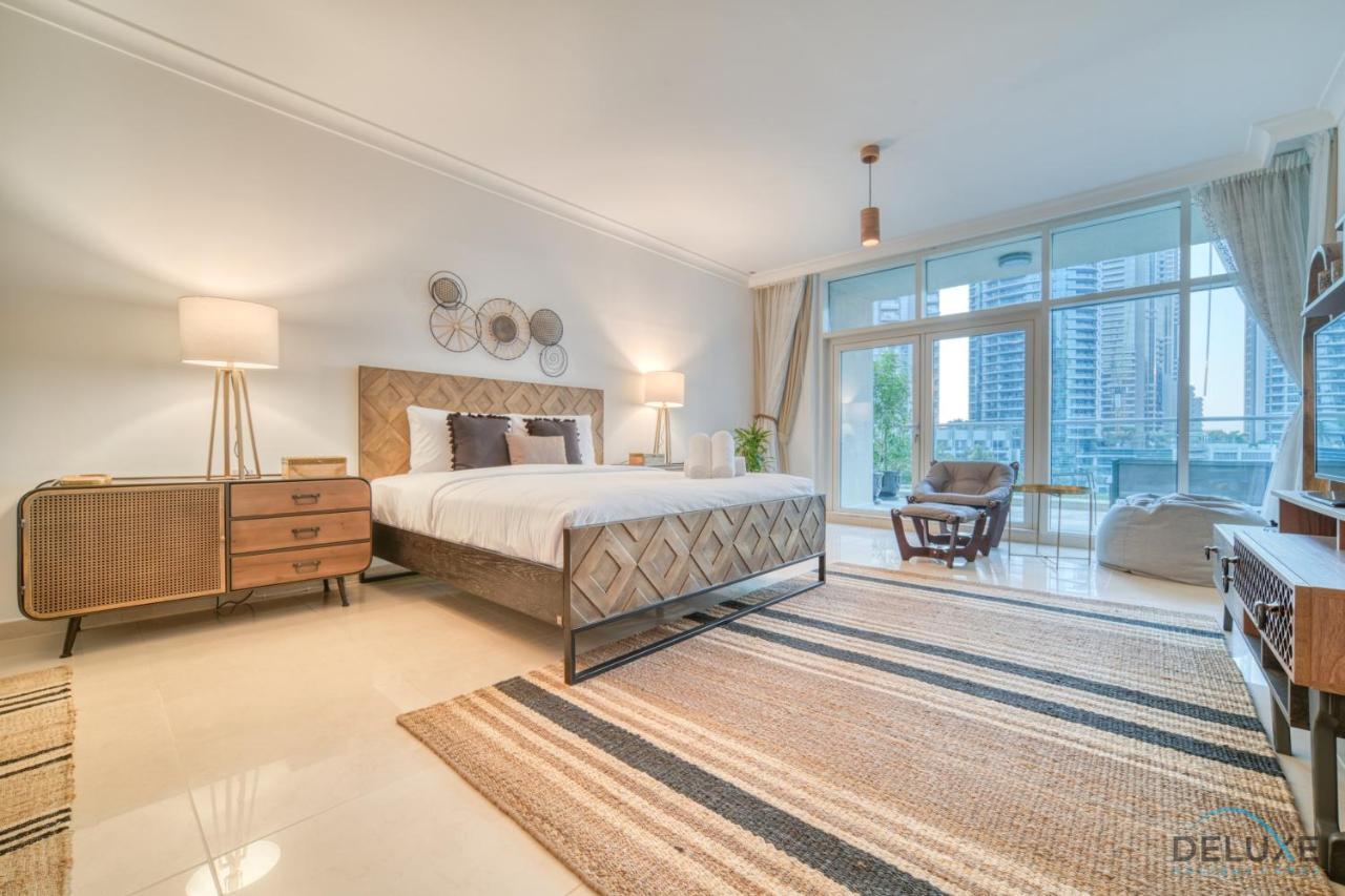 Villa Distinguished 4br With 2 Assistant's At Marinascape Marina By Deluxe Dubai