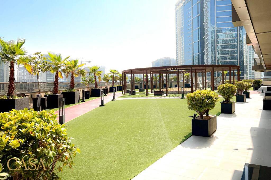 Lovely Big Studio W/ Burj Khalifa View In Downtown